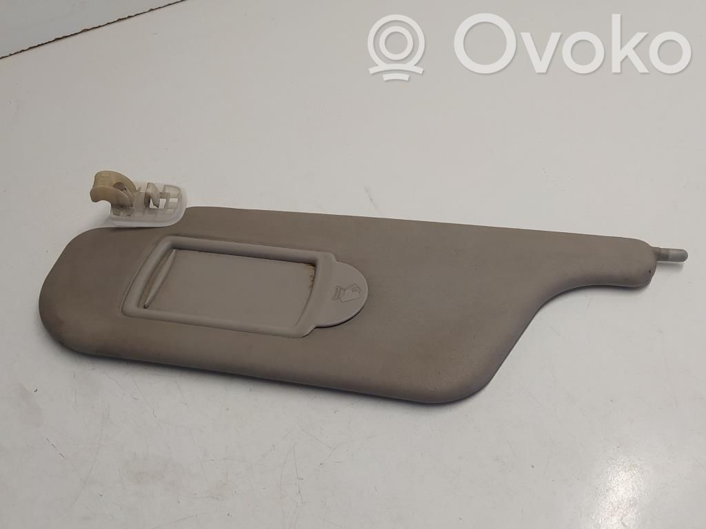 Sun visor