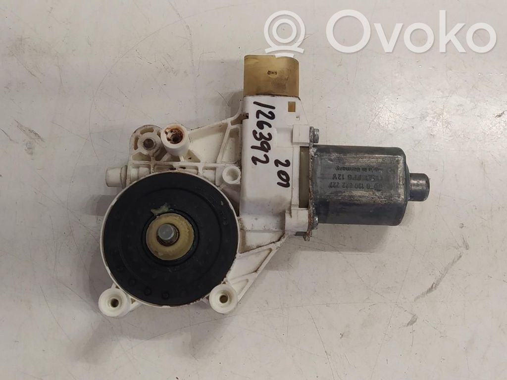 BMW 1 E81 E87 Vent window/glass motor 