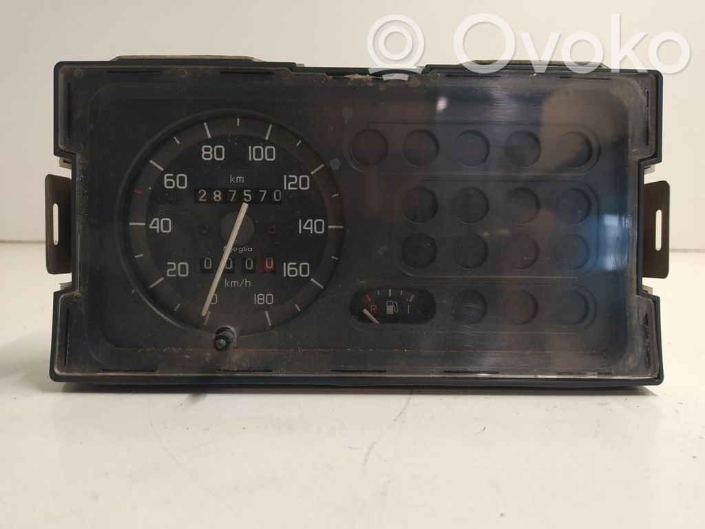 Renault Rapid Speedometer (instrument cluster) 