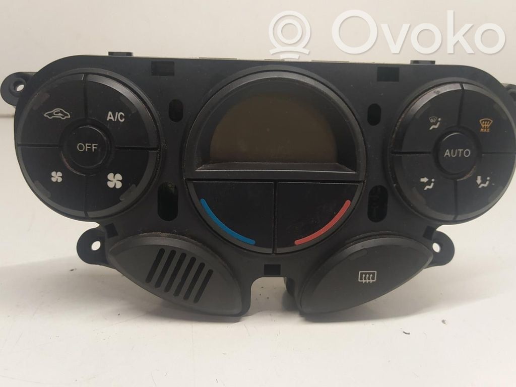 Climate control unit   2D4H18C612AE