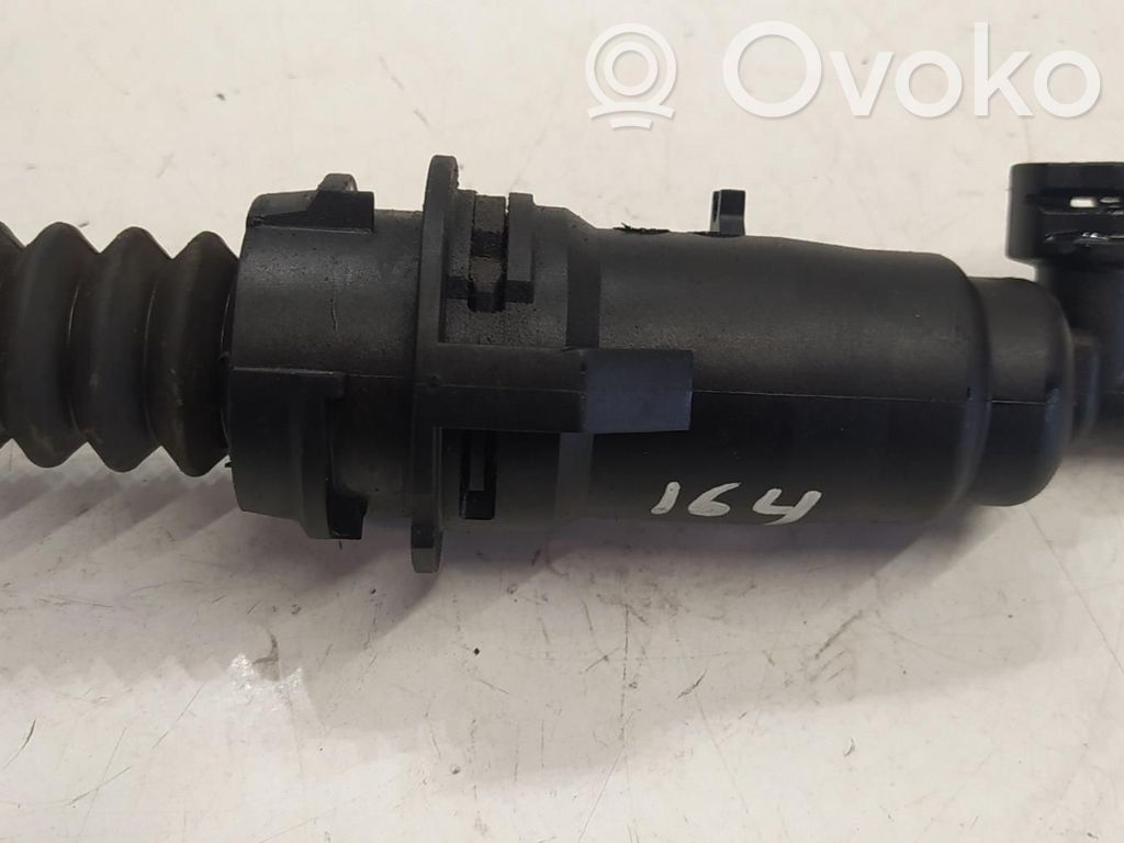 Cilindro maestro de embrague   KN23029C3