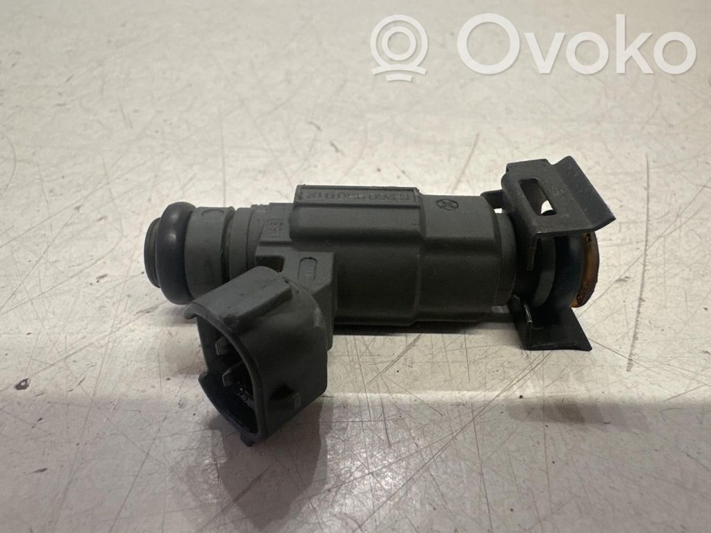 KIA Sephia Inyector de combustible 