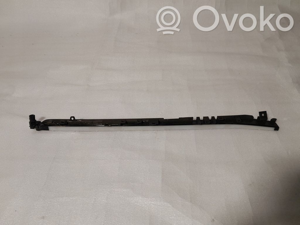 Audi Q8 Ramka deski rozdzielczej 