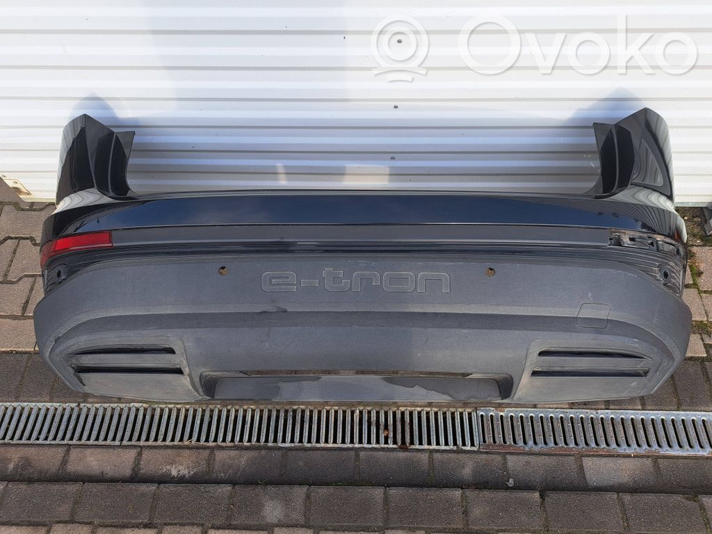 Audi Q4 Sportback e-tron Bamperis 