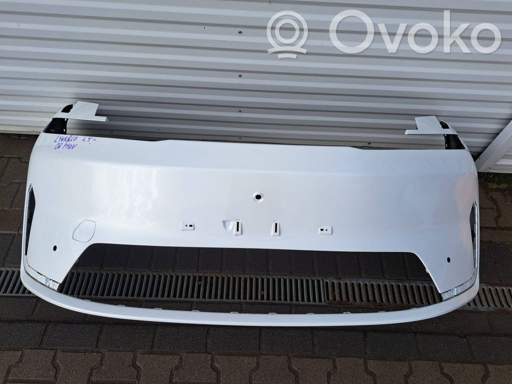 Lynk & co 09 Bară față 