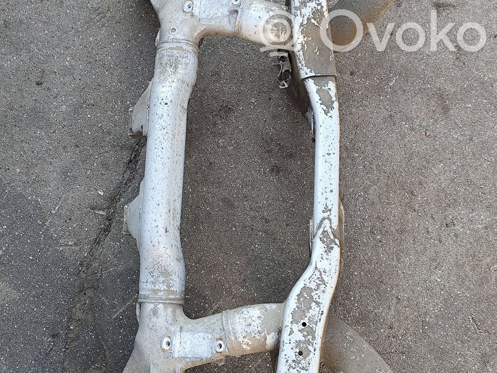 Rear subframe   6768610