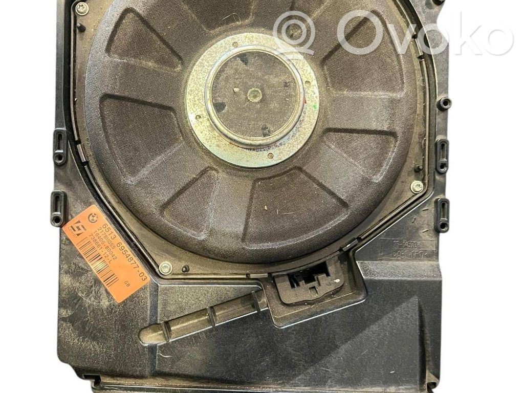 BMW 3 E90 E91 Altavoz subwoofer 