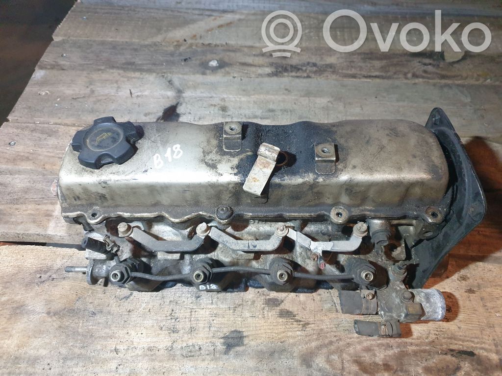Nissan Sunny Engine head 