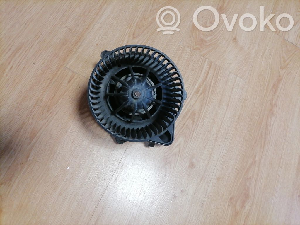 Mazā radiatora ventilators