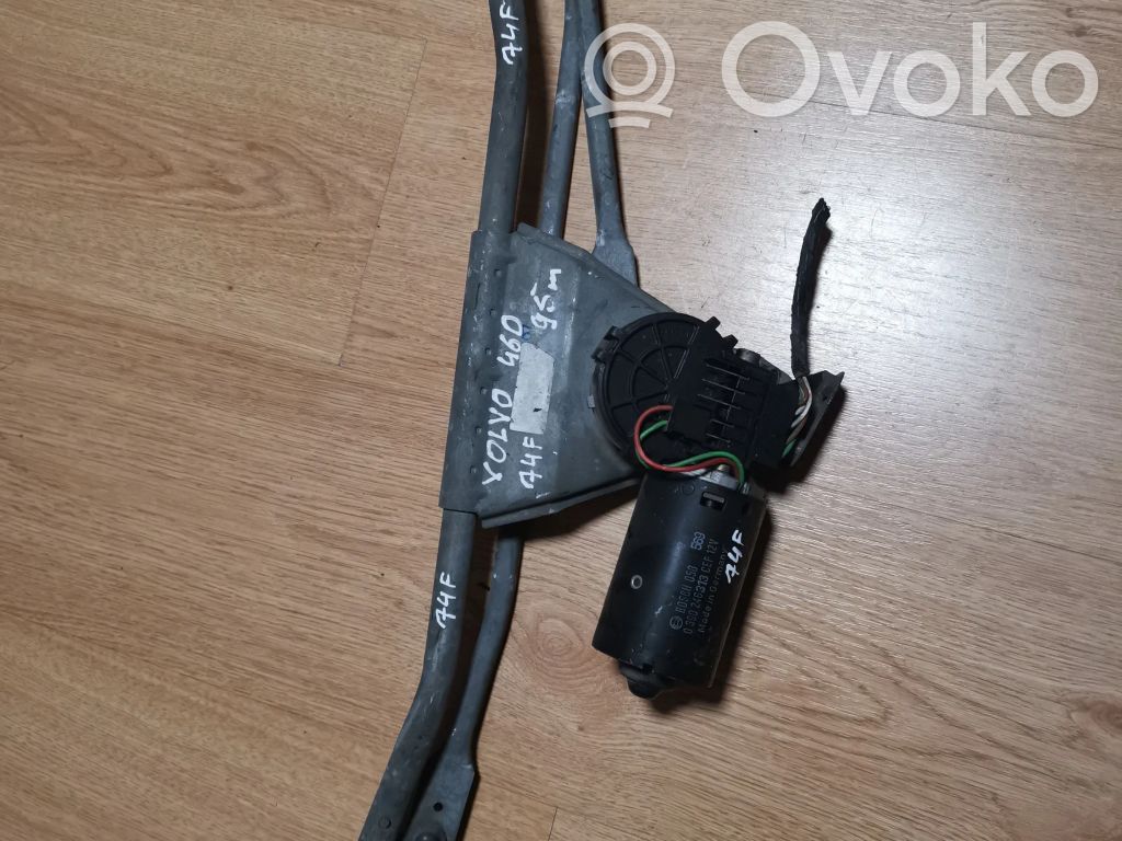 Volvo 460 Valytuvų mechanizmo komplektas 