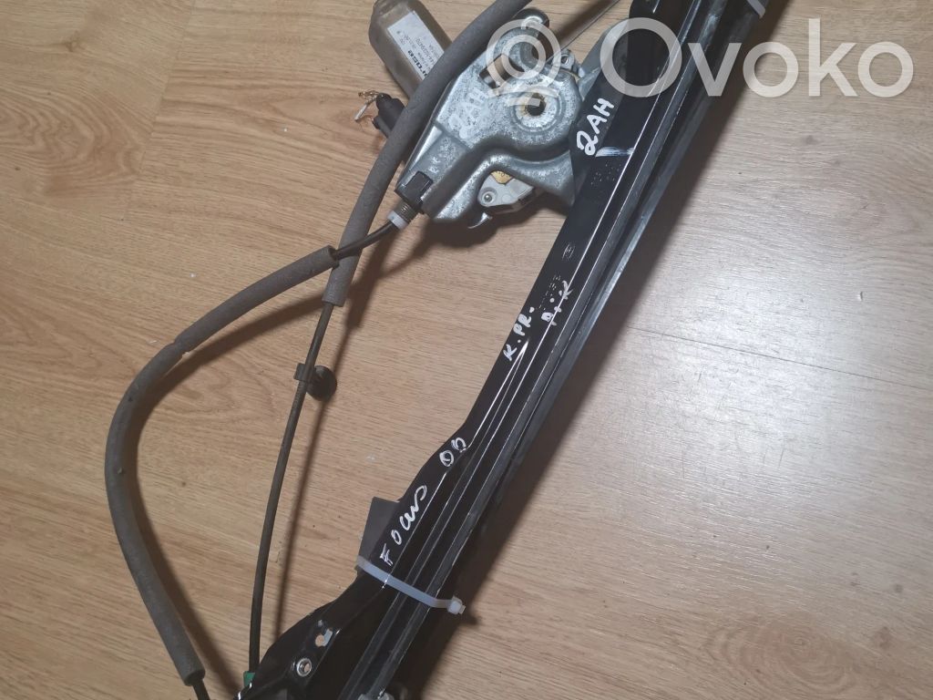 Ford Focus Elektryczny podnośnik szyby drzwi przednich 