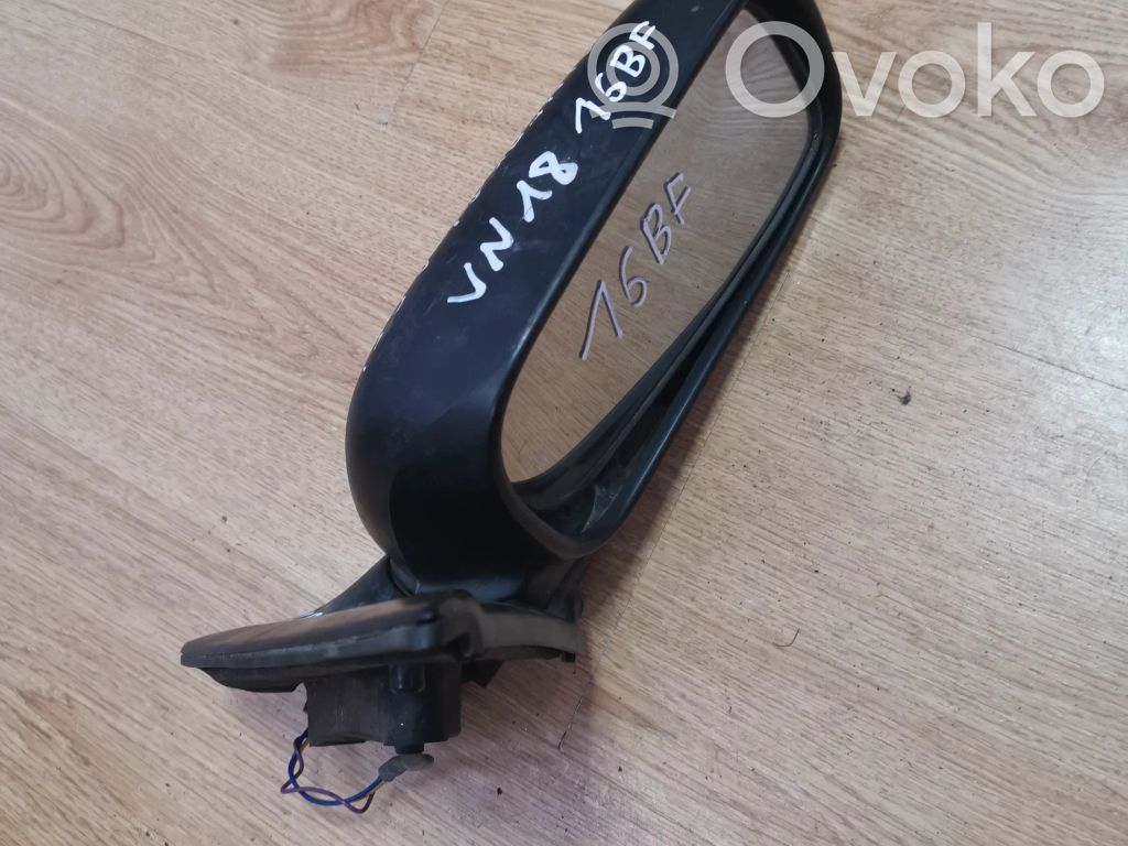 Nissan Almera Elektryczne lusterko boczne drzwi przednich 