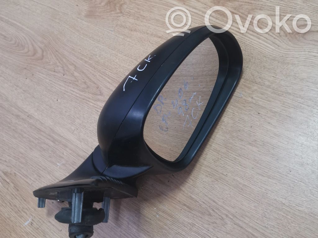 Peugeot 406 Espejo lateral manual 