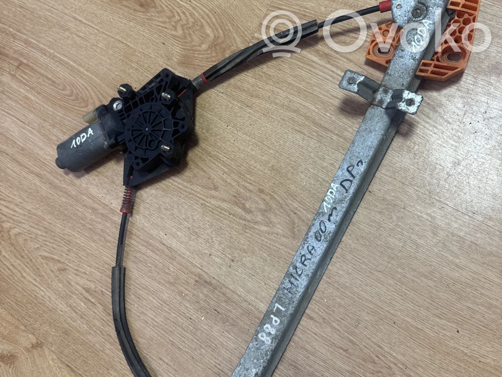 Nissan Micra Elektryczny podnośnik szyby drzwi przednich 