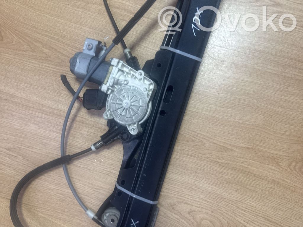 BMW 5 E60 E61 Front door window regulator with motor 