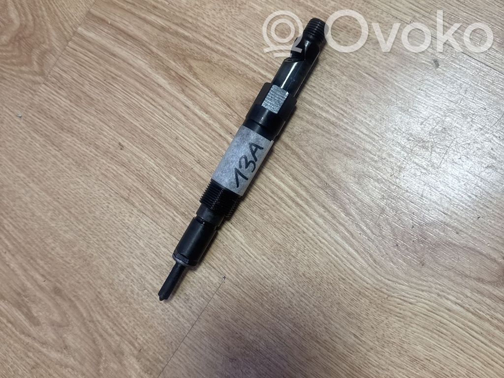 Ford Mondeo Mk III Fuel injector 