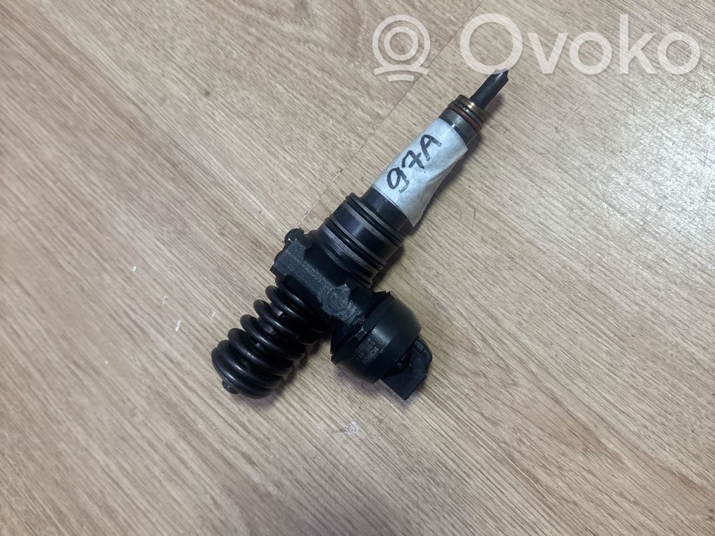 Volkswagen Sharan Fuel injector 