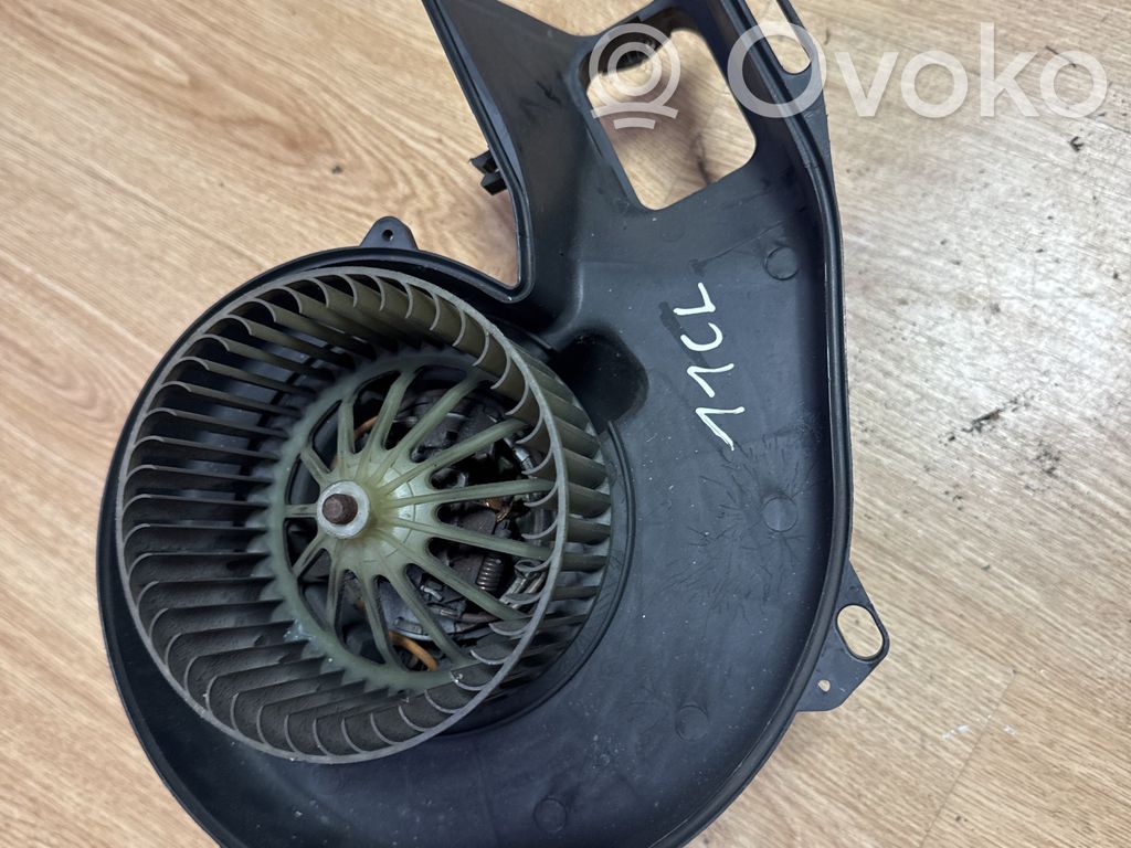 Opel Meriva A Lämmittimen puhallin 