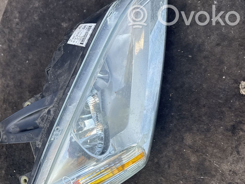 Ford Focus Priekšējais lukturis 