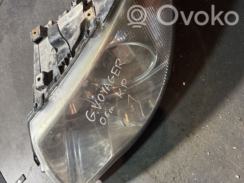 Chrysler Grand Voyager IV Headlight/headlamp 