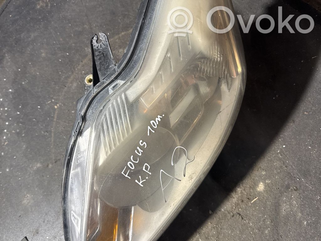 Ford Focus Headlight/headlamp 