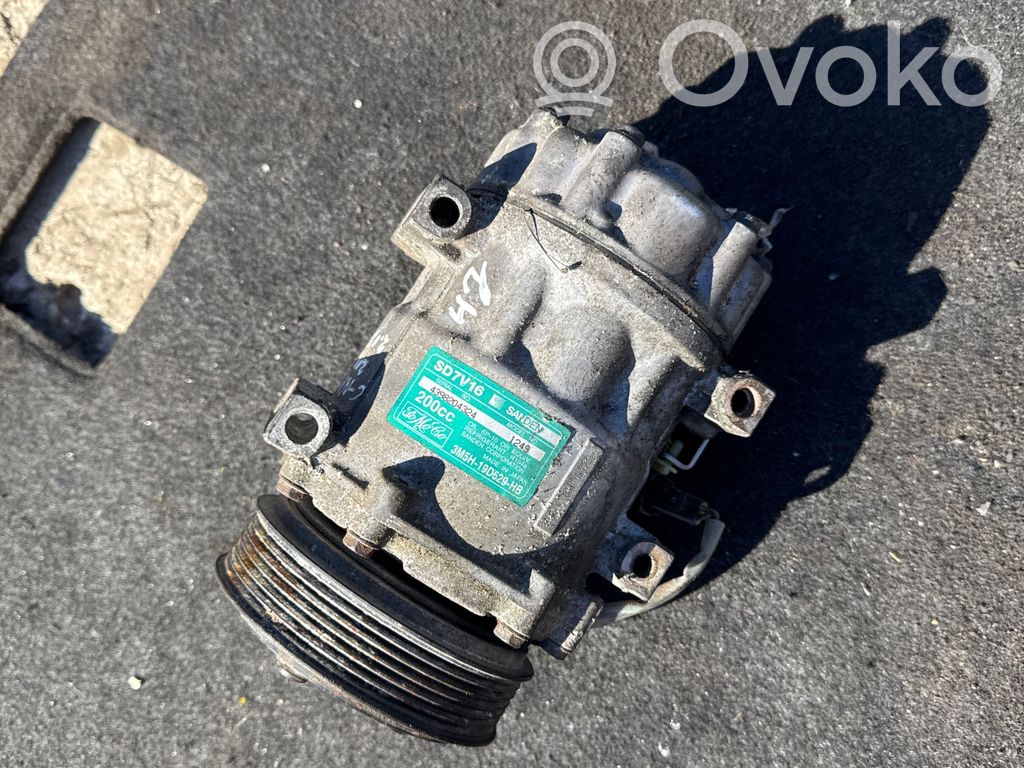 Ford C-MAX I Air conditioning (A/C) compressor (pump) 
