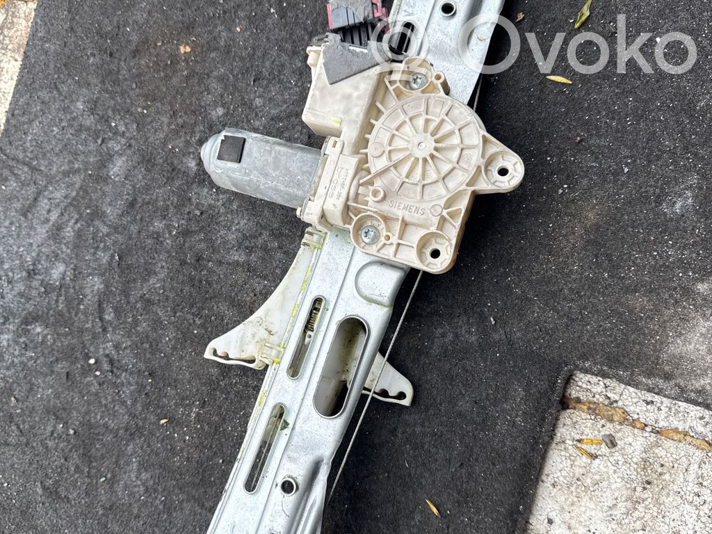 Opel Vectra C Elektryczny podnośnik szyby drzwi tylnych 