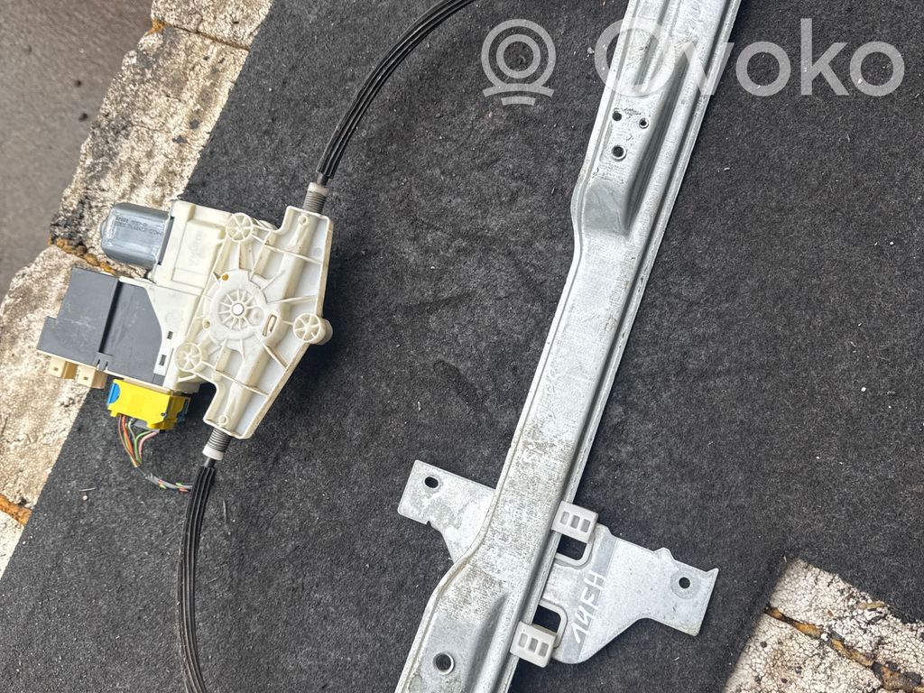 Citroen C4 I Elektryczny podnośnik szyby drzwi przednich 