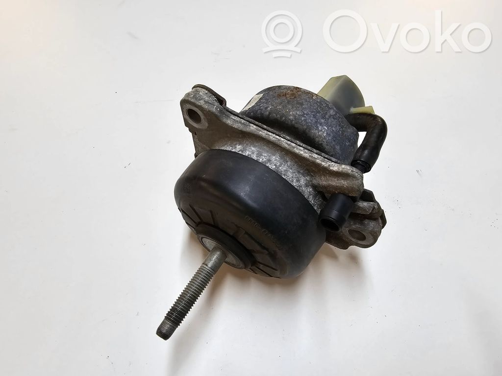 Ford Mustang VI Engine mount bracket 