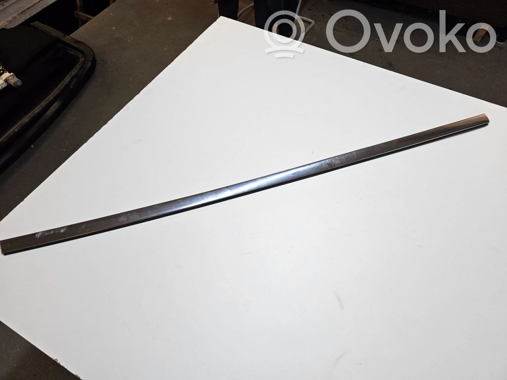 Oven lasin lista   68188802AE