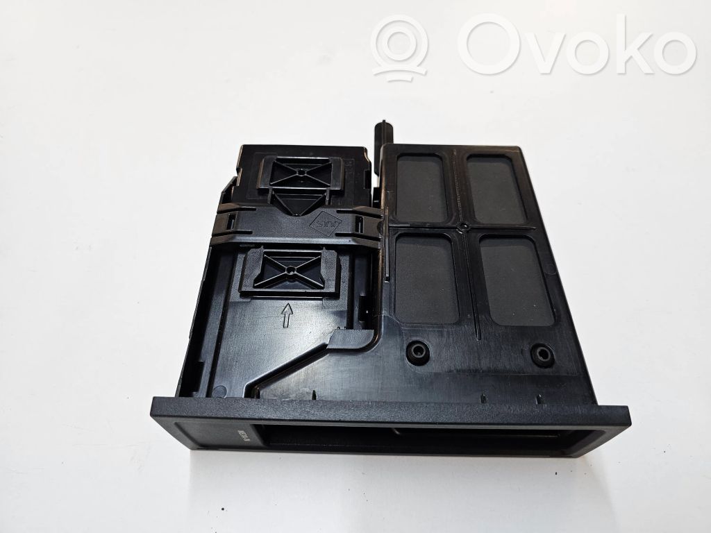 Volkswagen Tiguan Head unit multimedia control 