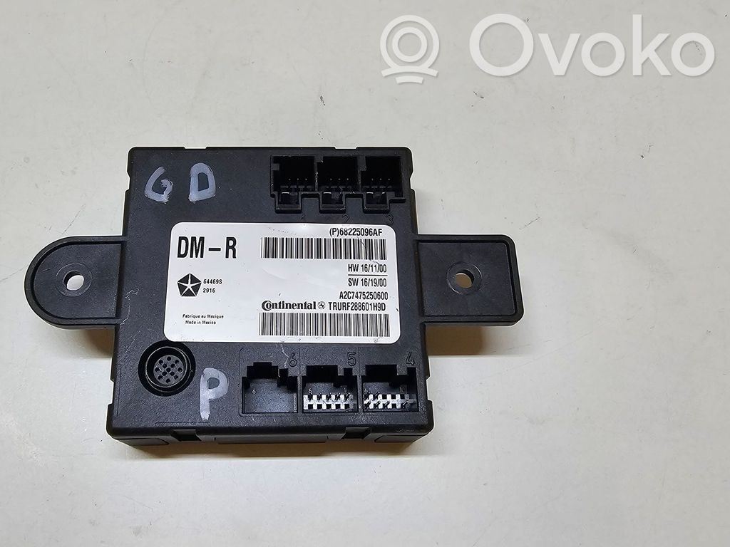 Chrysler Pacifica Sliding door control unit/module 