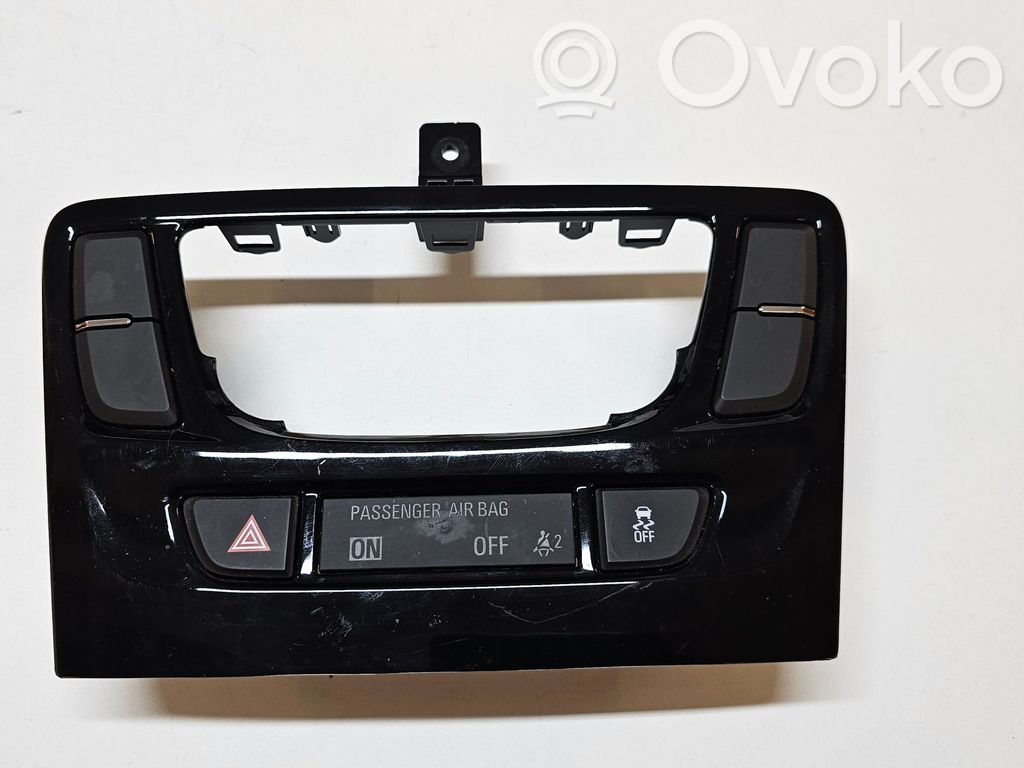 Buick Encore I Climate control/heater control trim 