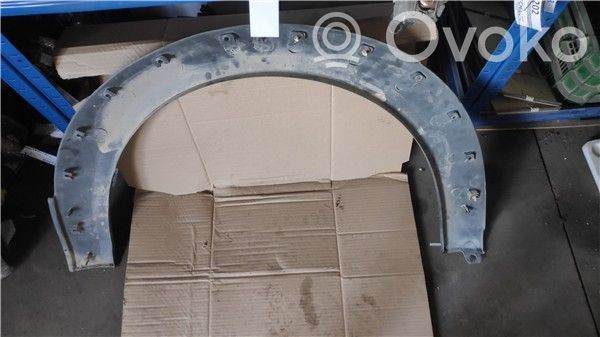Ford Transit Galinės arkos apdaila 