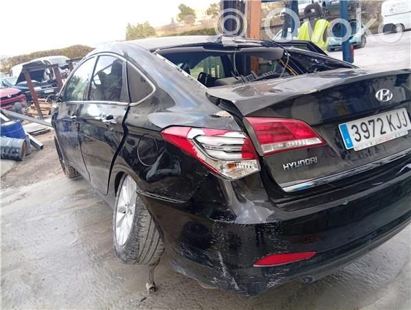 Hyundai i40 Pedał gazu / przyspieszenia 