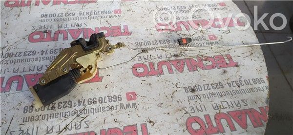 Opel Corsa A Front door lock 