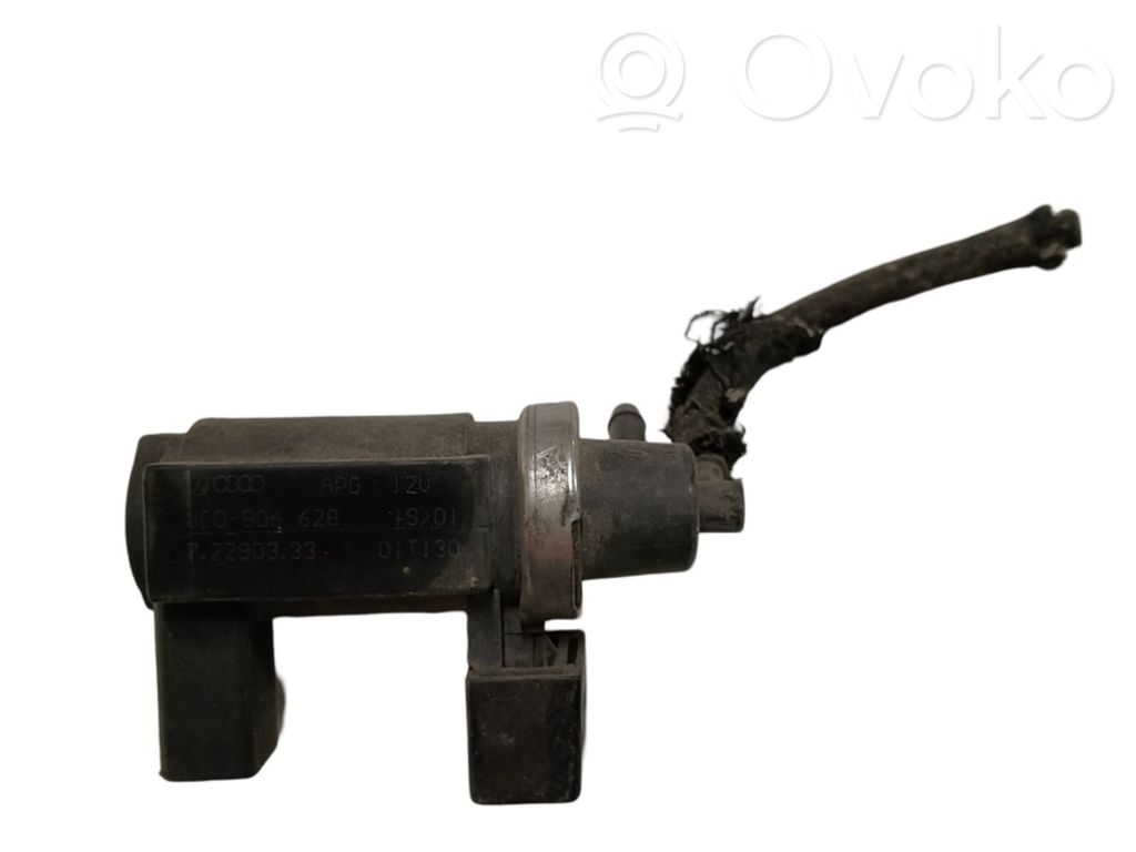 Motor   8E0906628