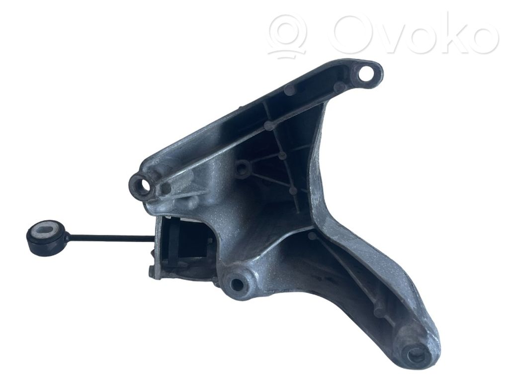Audi A6 S6 C8 4K Engine mount bracket 