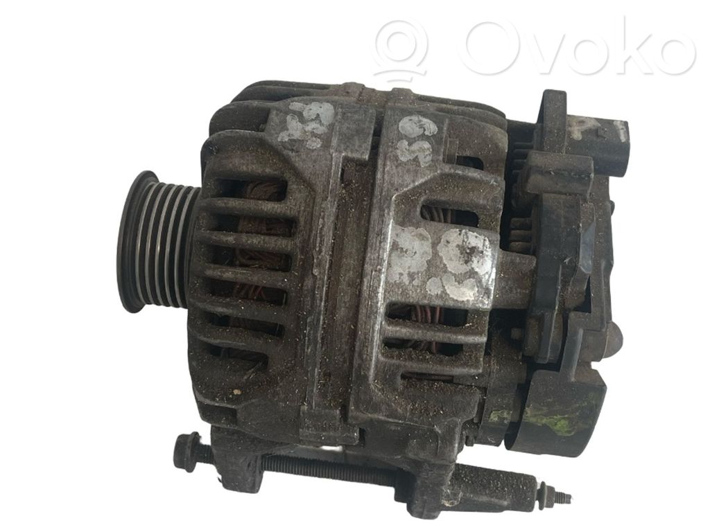 Volkswagen Polo IV 9N3 Generator/alternator 