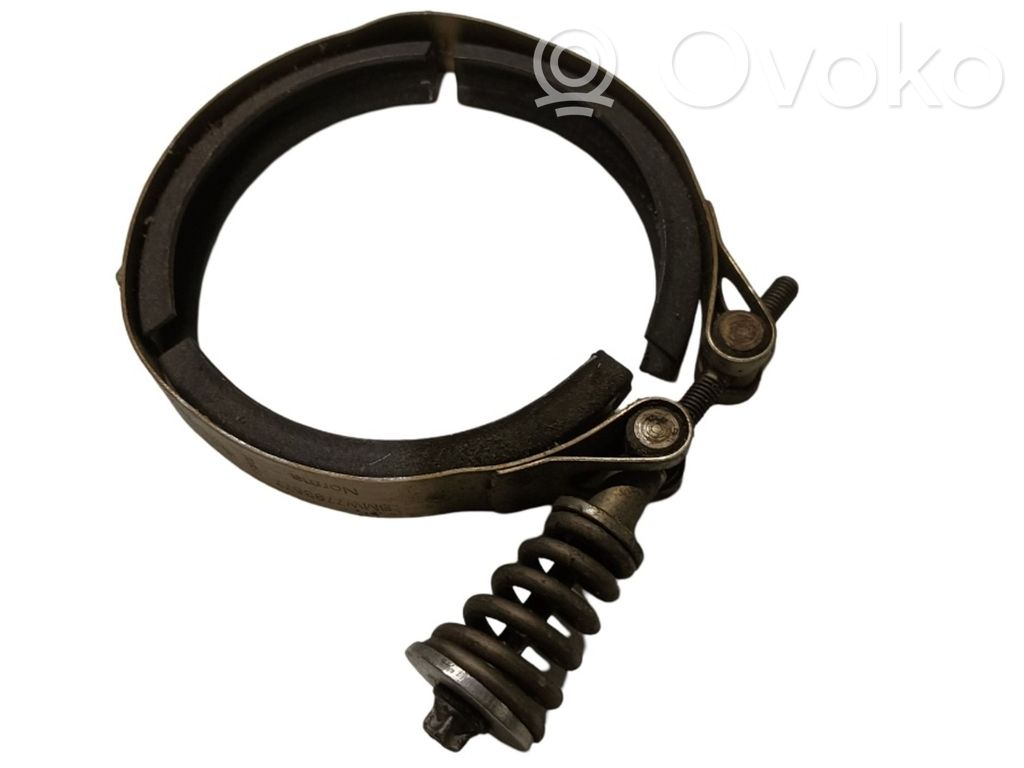 Clemă conector țeavă eșapament
