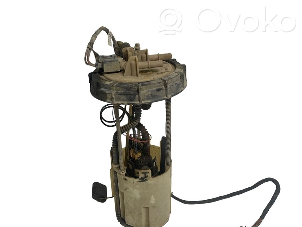 Iveco Daily 4th gen Bomba interna de combustible 