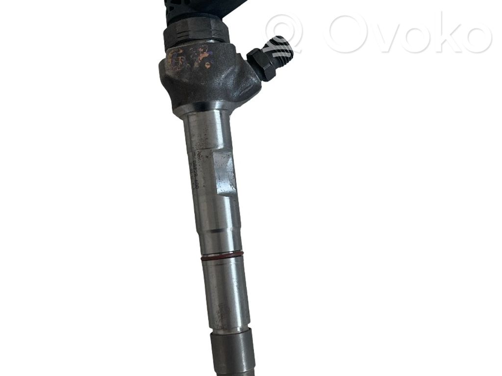 Inyector de combustible   04L130277E,0445110475