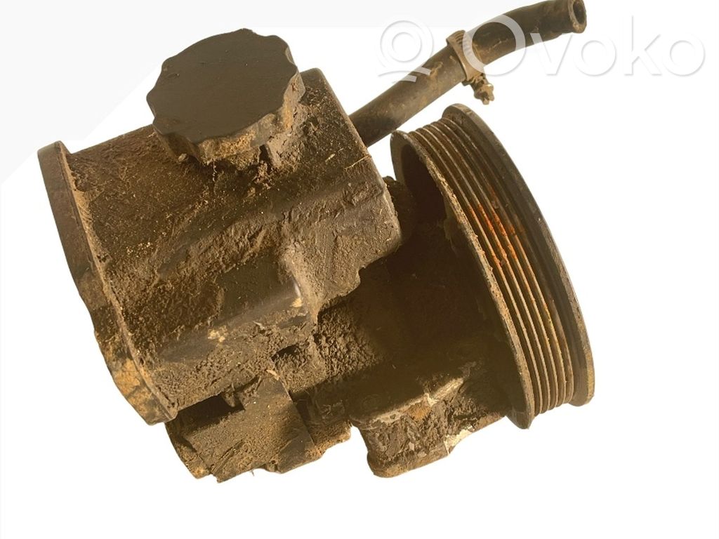 Ohjaustehostimen pumppu   A6042360010H