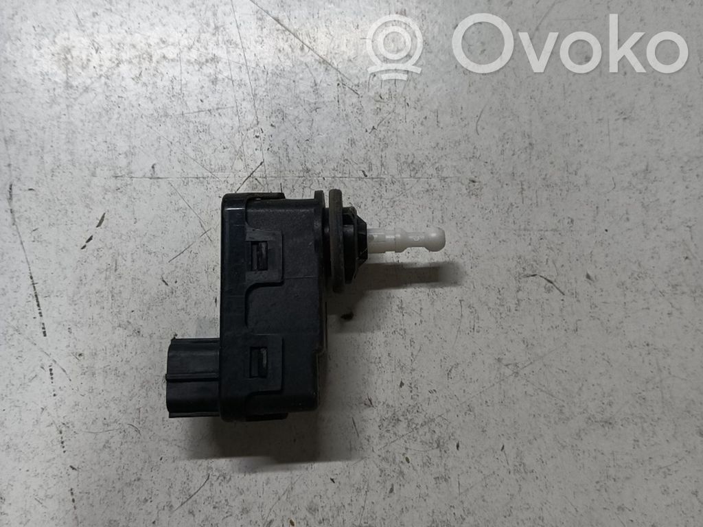 Headlight/headlamp level sensor