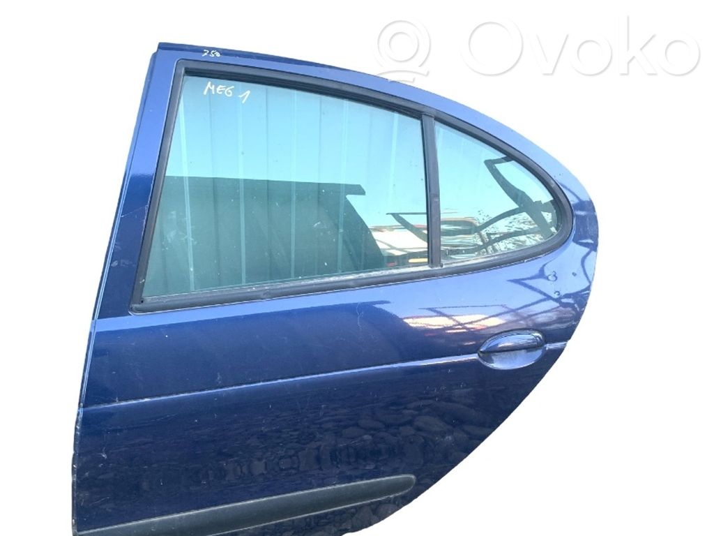Puerta trasera   7751471876