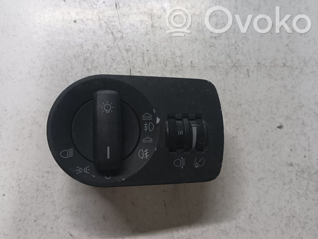Audi A3 S3 8P Interruptor de control del panel de luces 