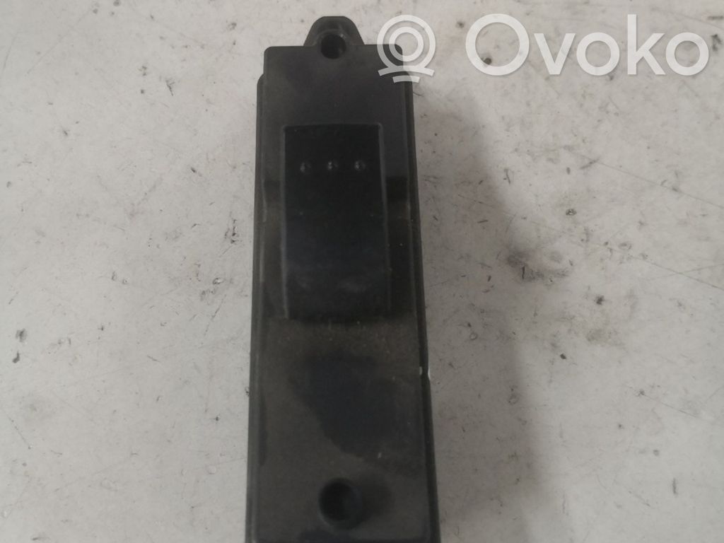 Electric window control switch   03123110