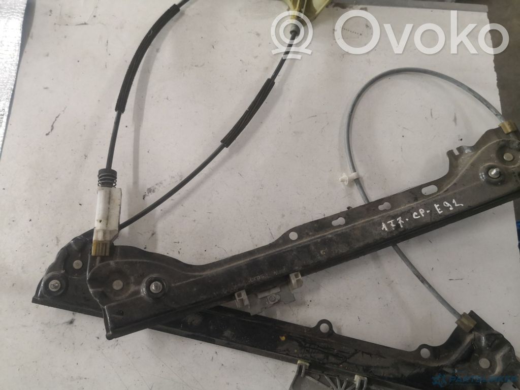 Vent/Glass mechanism   719355