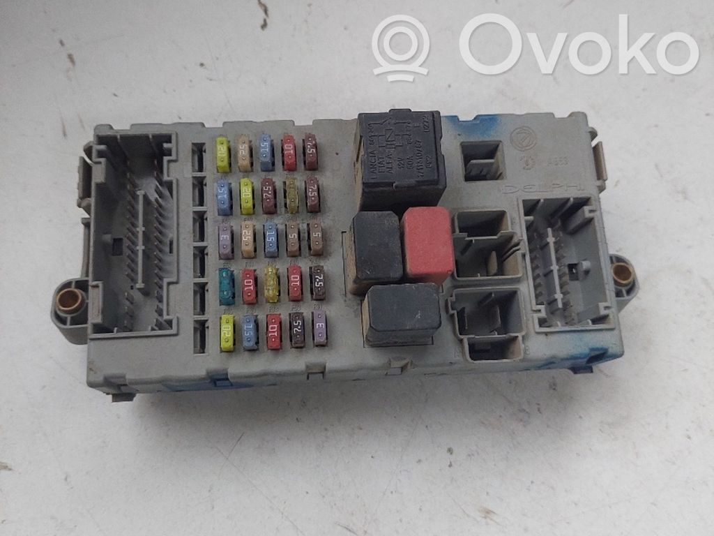 Fuse module   5801359660