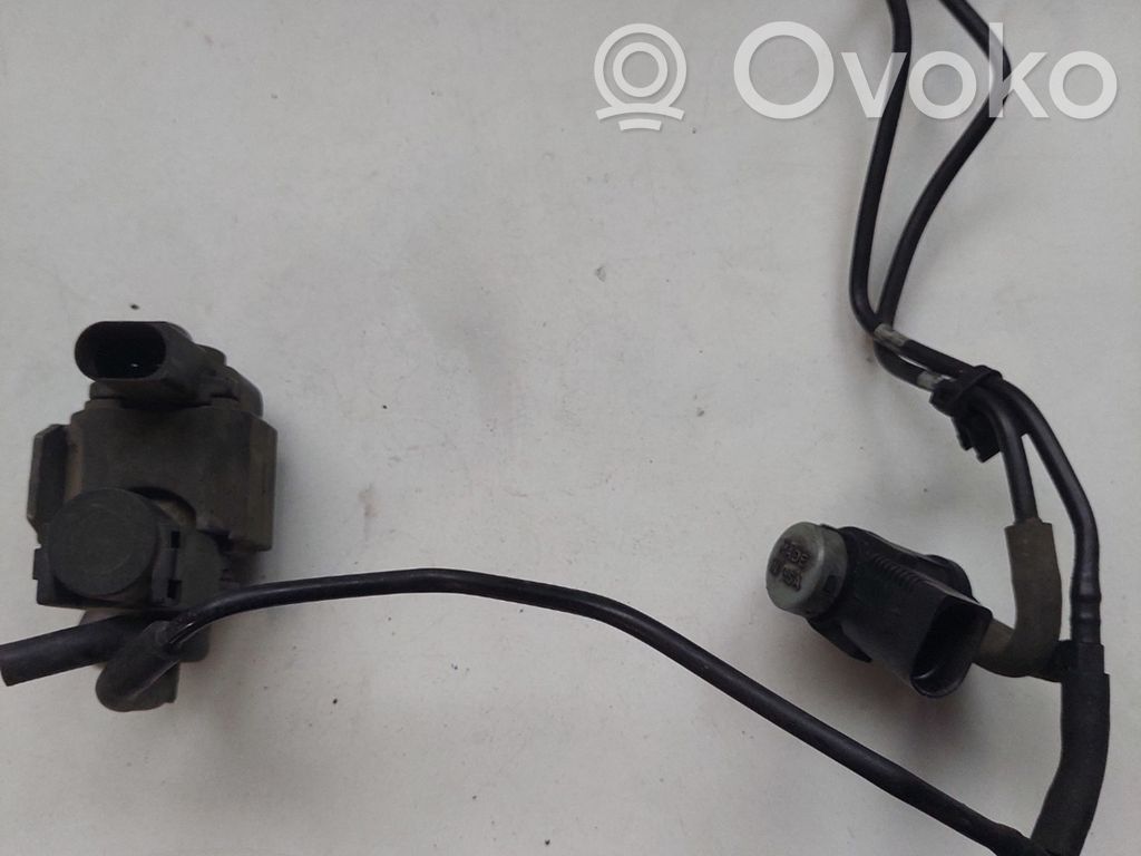 Electroválvula del turbo   059906609B